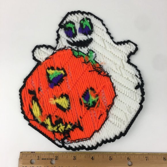 Vtg NIP Stitch n Staples Small Bat Halloween Yarn Craft w Finished Ghost Pumpkin - Picture 4 of 12